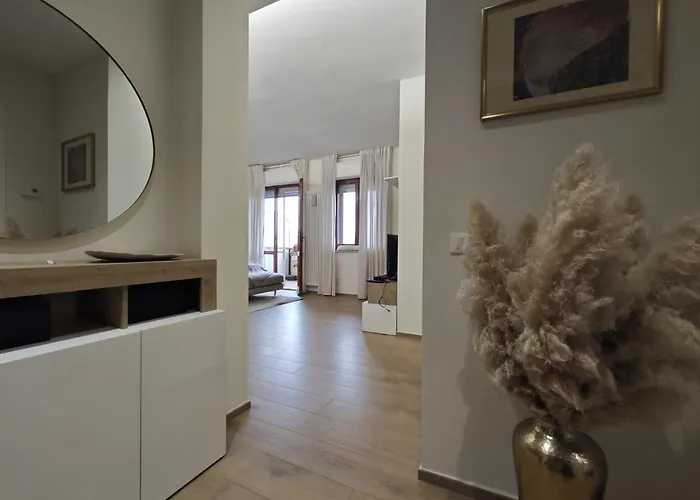 R06 - Porto Recanati: Nuovo *